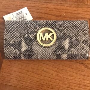 NWT Michael Kors wallet and purse